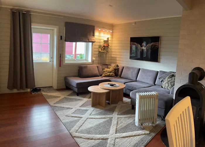 Апартаменты Lillian's Gjestehus, *